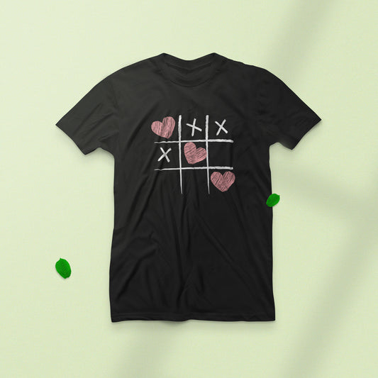 Tic tac toe Heart | Love T-Shirt